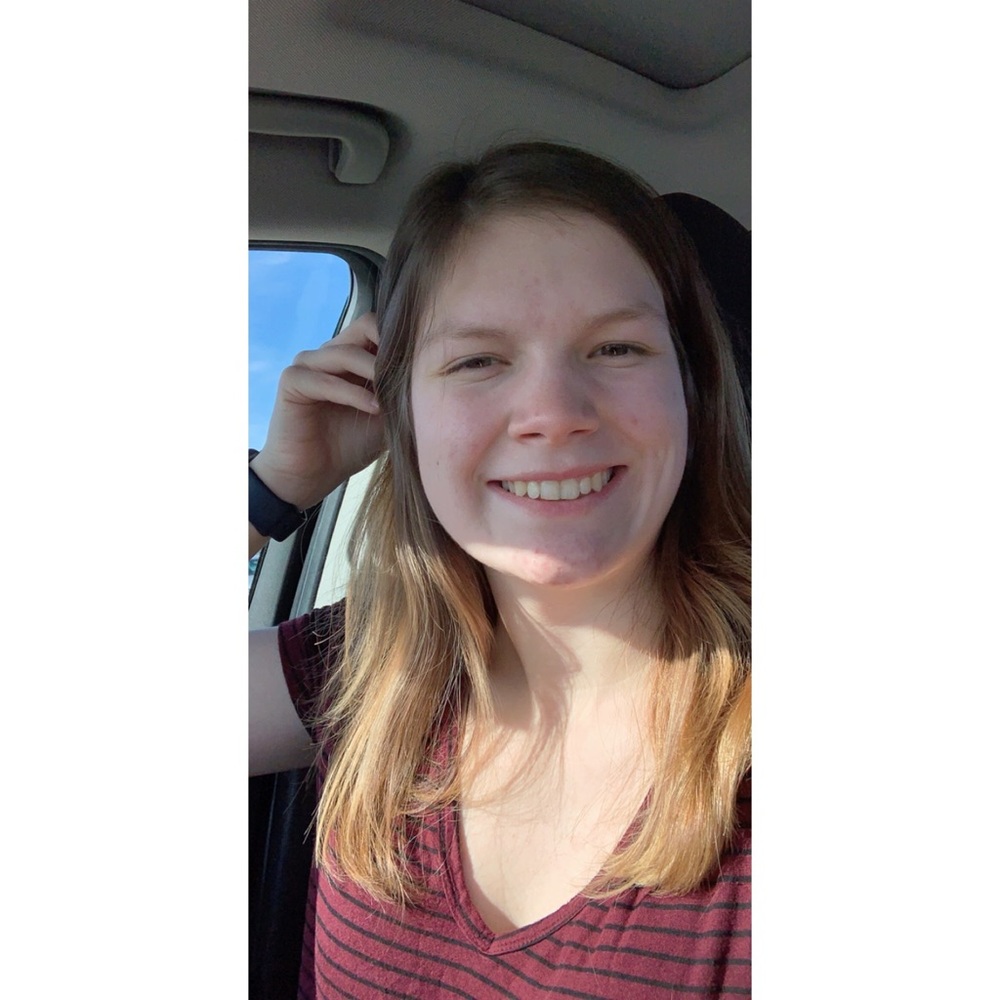 Meet your Posher, Carly!